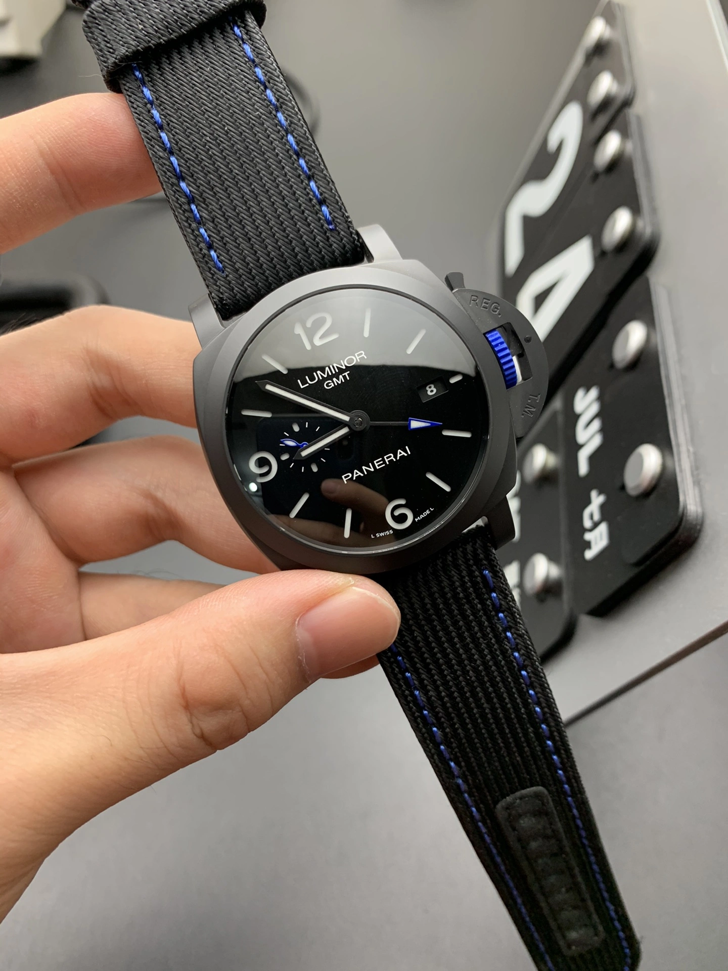 Affordable CBD Factory Panerai Luminor GMT Ceramica “Bucherer Blue” PAM01176 1:1 Super Clone – DDP.9010 GMT Movement 368